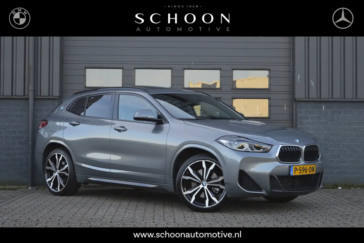 sDrive20i Executive Edition | M-PAKKET | PANO | ACC | HUD | CAMERA | TREKHAAK | HIFI |