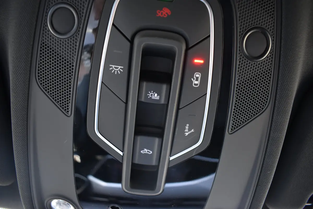 55 TFSI e 367PK quattro Competition | S-Line in- en exterieur | MMI Navigatie Plus | Schuif-kanteldak | Matrix LED | Wegklapbare trekhaak | Elektrische achterklep