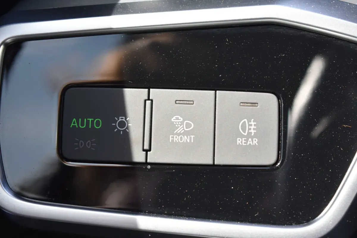 55 TFSI e 367PK quattro Competition | S-Line in- en exterieur | MMI Navigatie Plus | Schuif-kanteldak | Matrix LED | Wegklapbare trekhaak | Elektrische achterklep