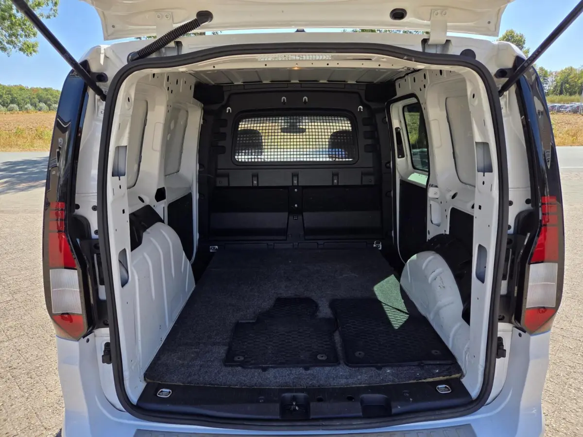 2.0 TDI Comfort | 1e Eigenaar / Cruise / Standkachel / Bumper in kleur
