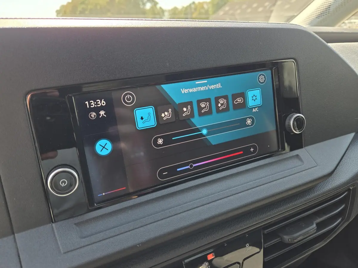 2.0 TDI Comfort | 1e Eigenaar / Cruise / Standkachel / Bumper in kleur