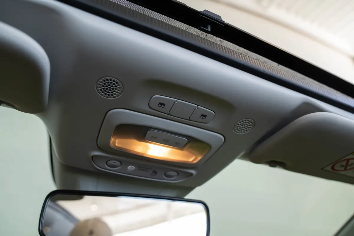 Urban 42 kWh | SOH 100% | Navigatie | Camera | Parkeersensoren | Stoelverwarming | Climate Controle |