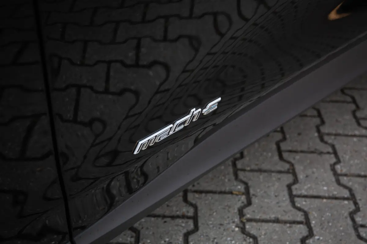 RWD 75 kWh , SOH 93%, Stoel/stuurverwarming, 360-camera, Carplay, Leder, B&O