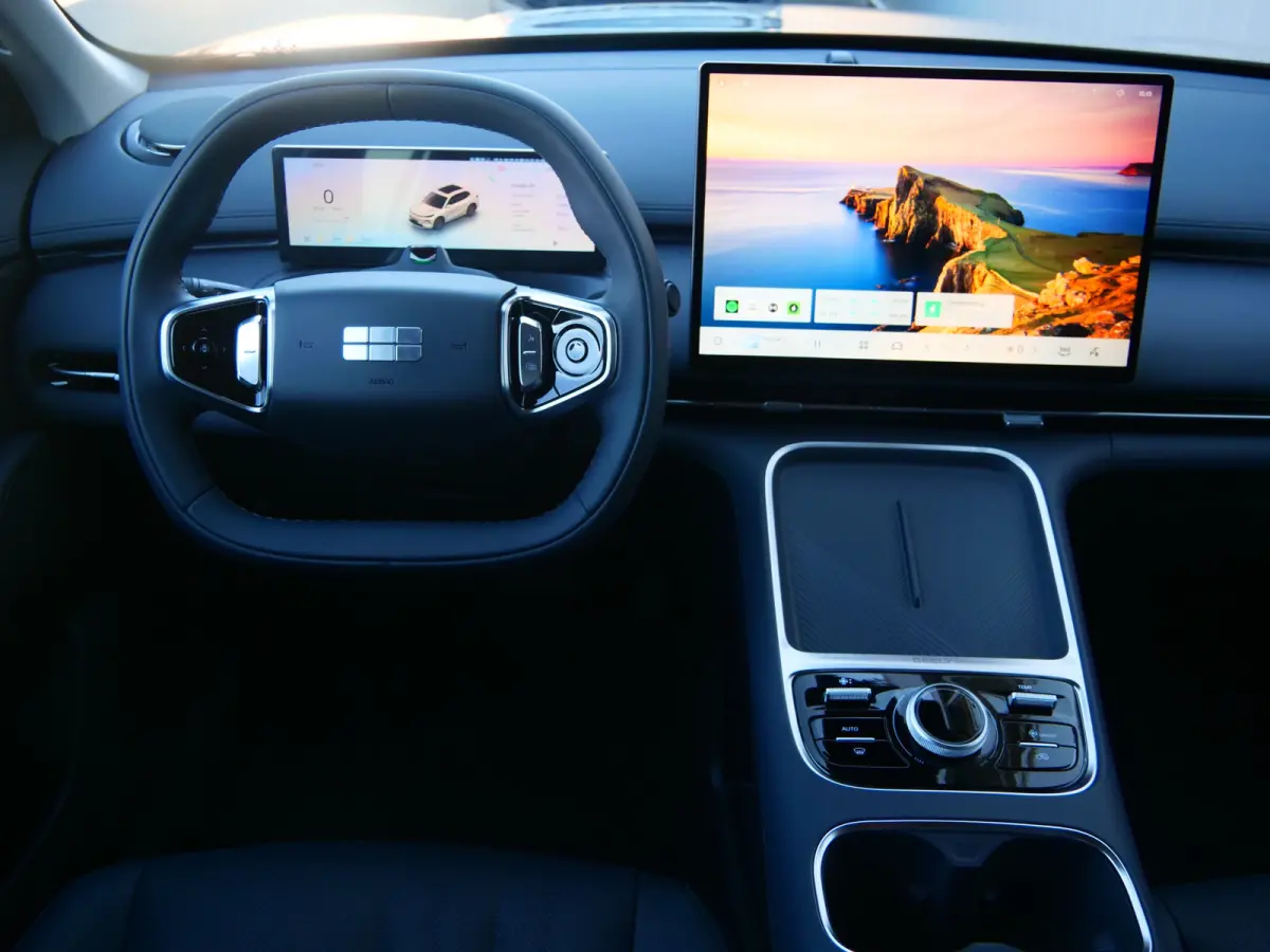 1.5 Pro 262 Pk Automaat Navi / DAB / Camera / Apple Carplay / Stoelverwarming