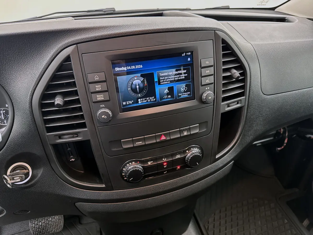 Lang 66 kWh 266km actieradius Snelladen Carplay Camera Mercedes Certified