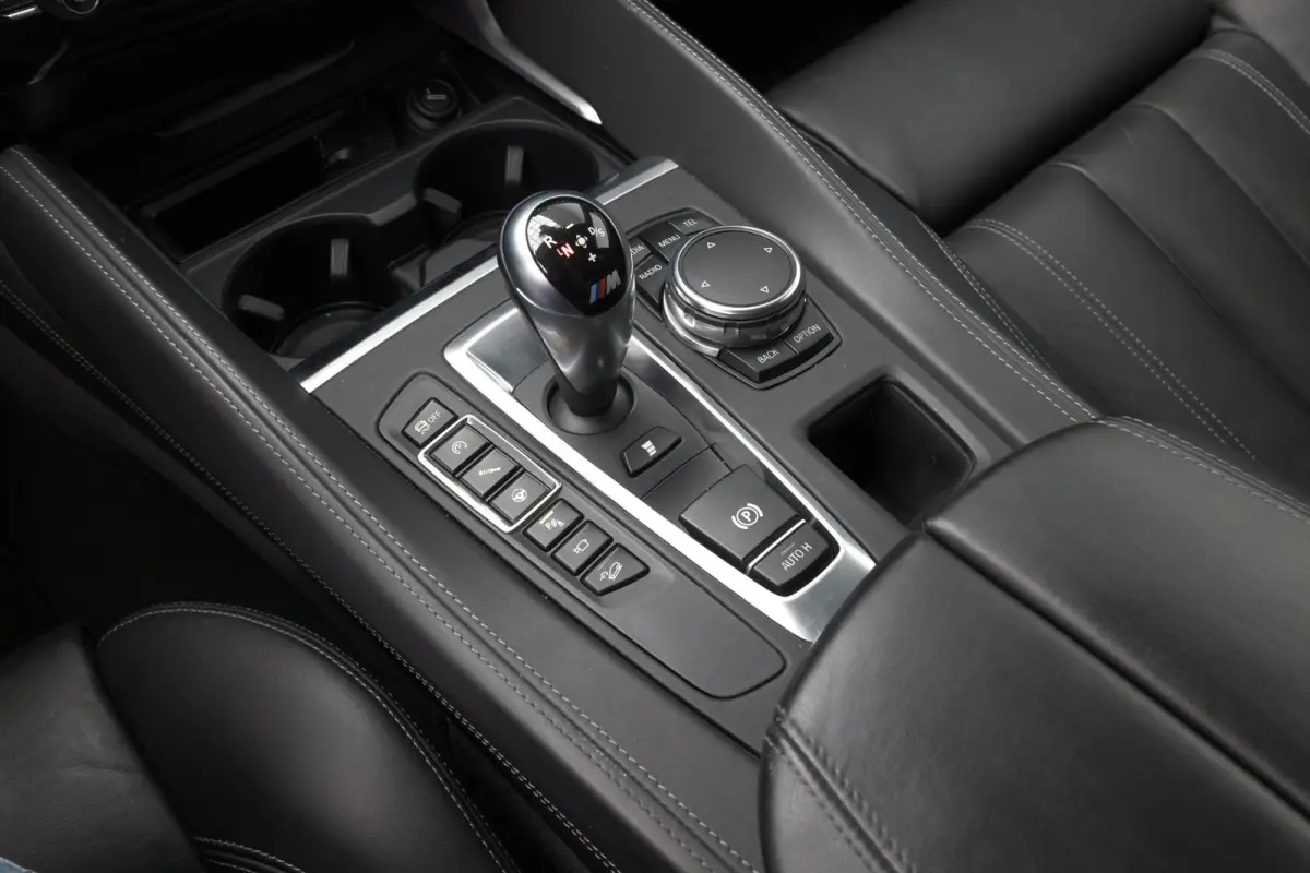 M X6M 4.4 V8 |CarbonPakket|Memory|HUD|Nieuwstaat!|