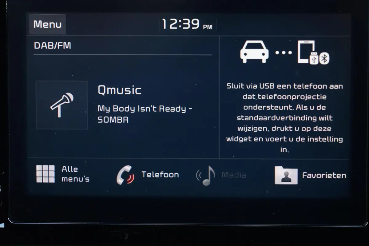 1.0 T-GDi ComfortLine, NL, 1 eig. CarPlay, LED, camera