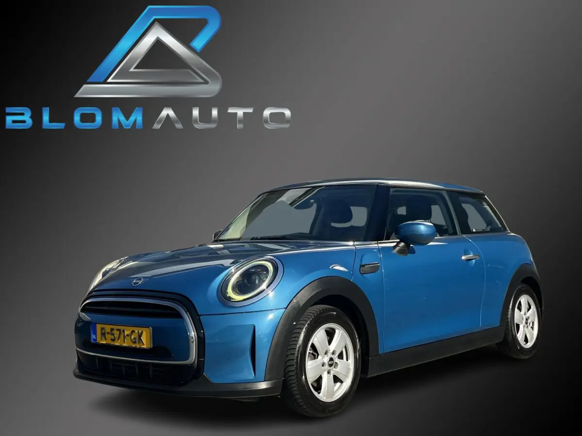 1.5 AUT. Business Ed. LED+SPORTSTOELEN+CARPLAY
