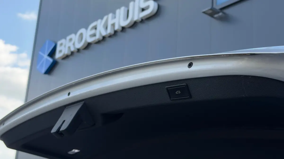 1.4 TSI 218pk iV Business Edition | SOH: 89,87% | Camera | Carplay | Adaptive Cruise | 18" |