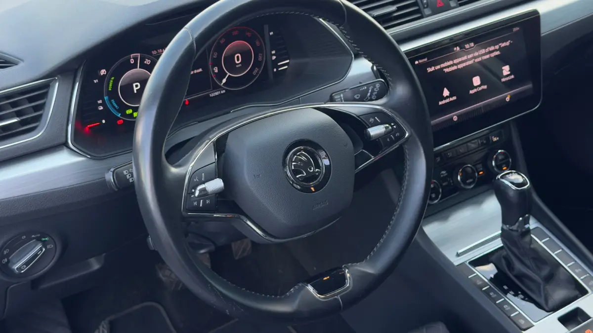 1.4 TSI 218pk iV Business Edition | SOH: 89,87% | Camera | Carplay | Adaptive Cruise | 18" |