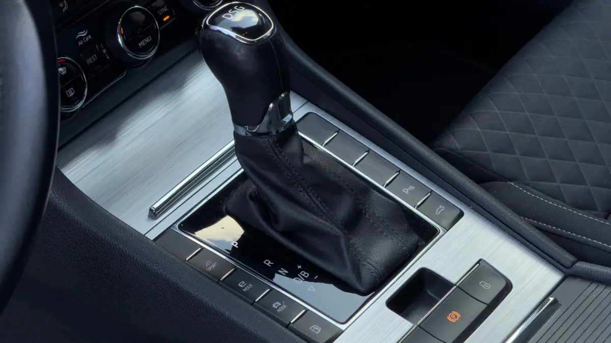 1.4 TSI 218pk iV Business Edition | SOH: 89,87% | Camera | Carplay | Adaptive Cruise | 18" |