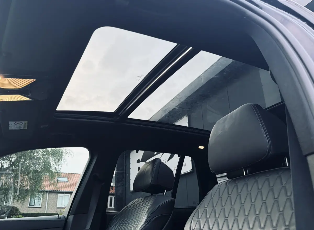 xDrive45e /Pano/Navi/Camera/AppleCarPlay