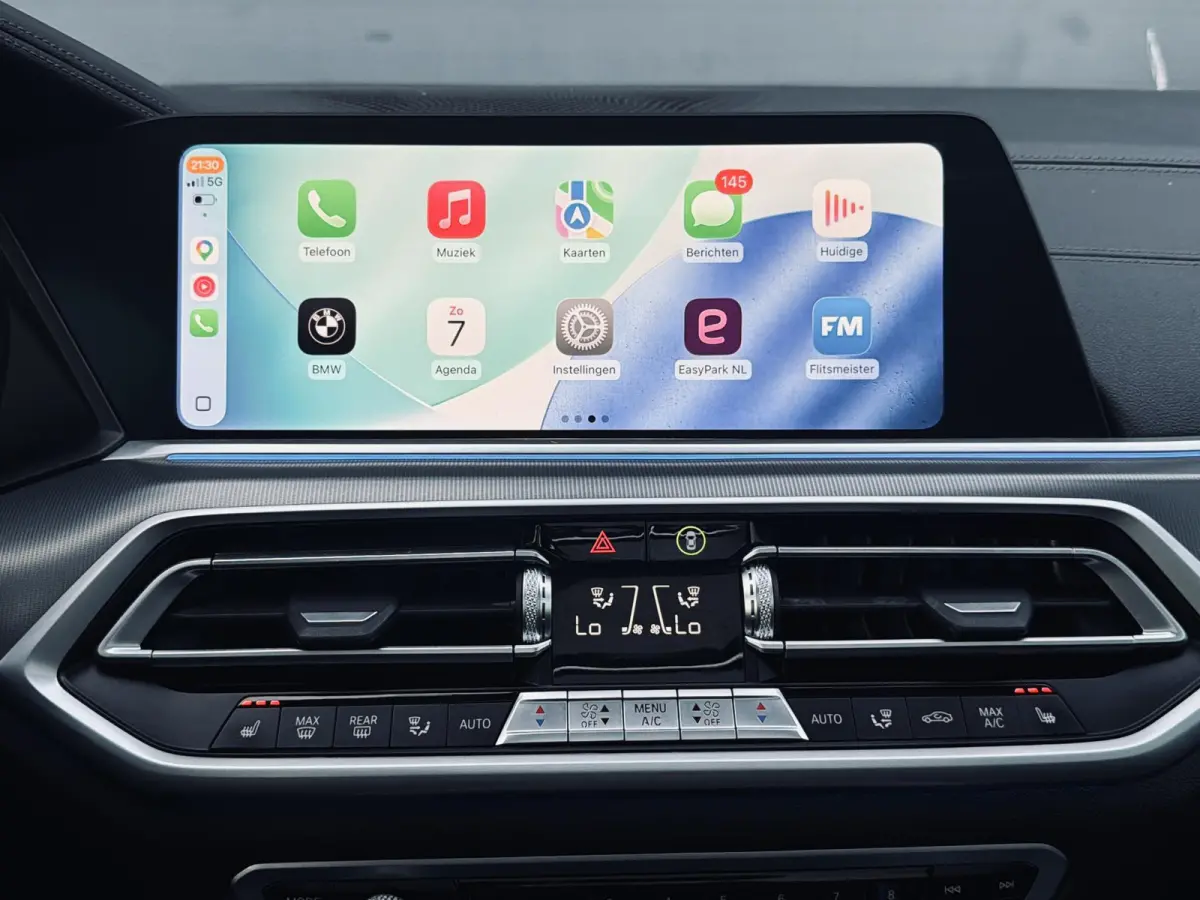 xDrive45e /Pano/Navi/Camera/AppleCarPlay