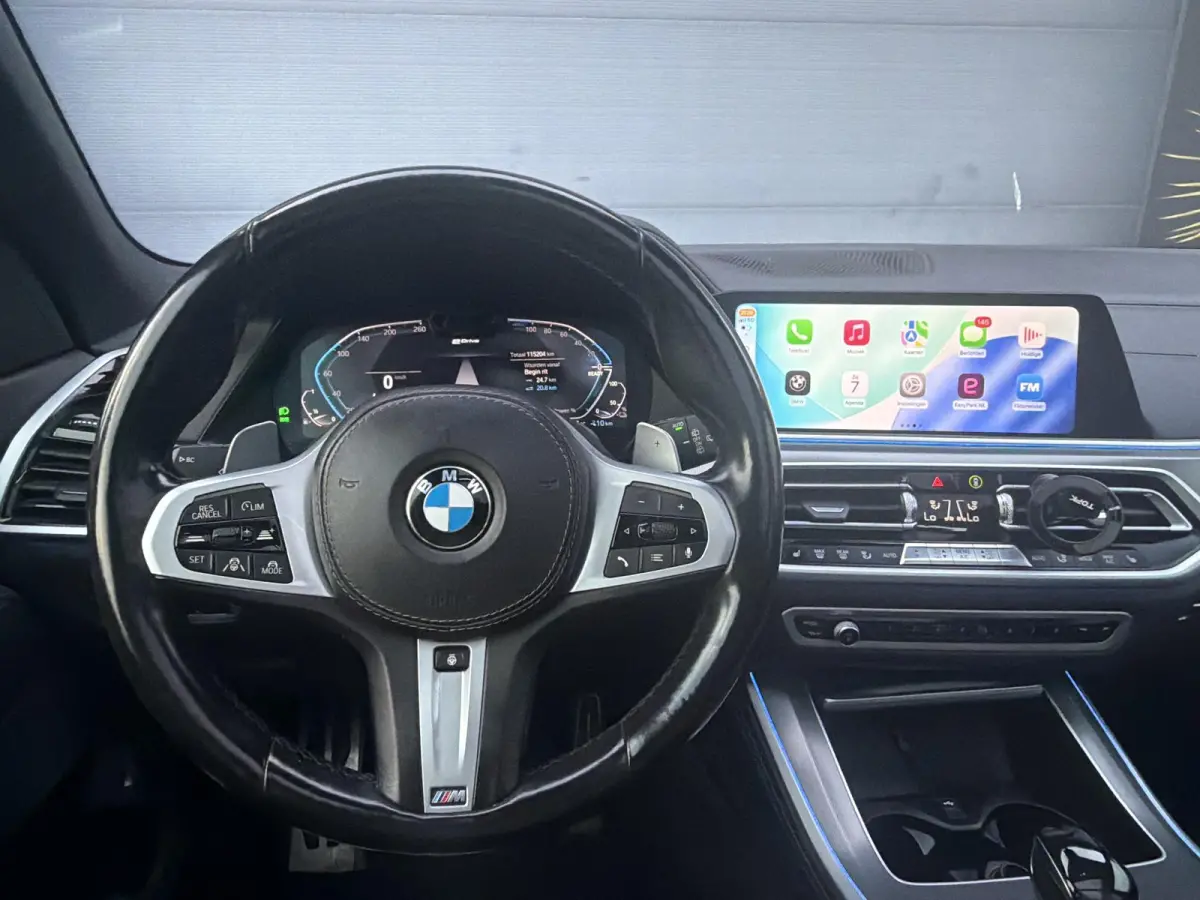 xDrive45e /Pano/Navi/Camera/AppleCarPlay