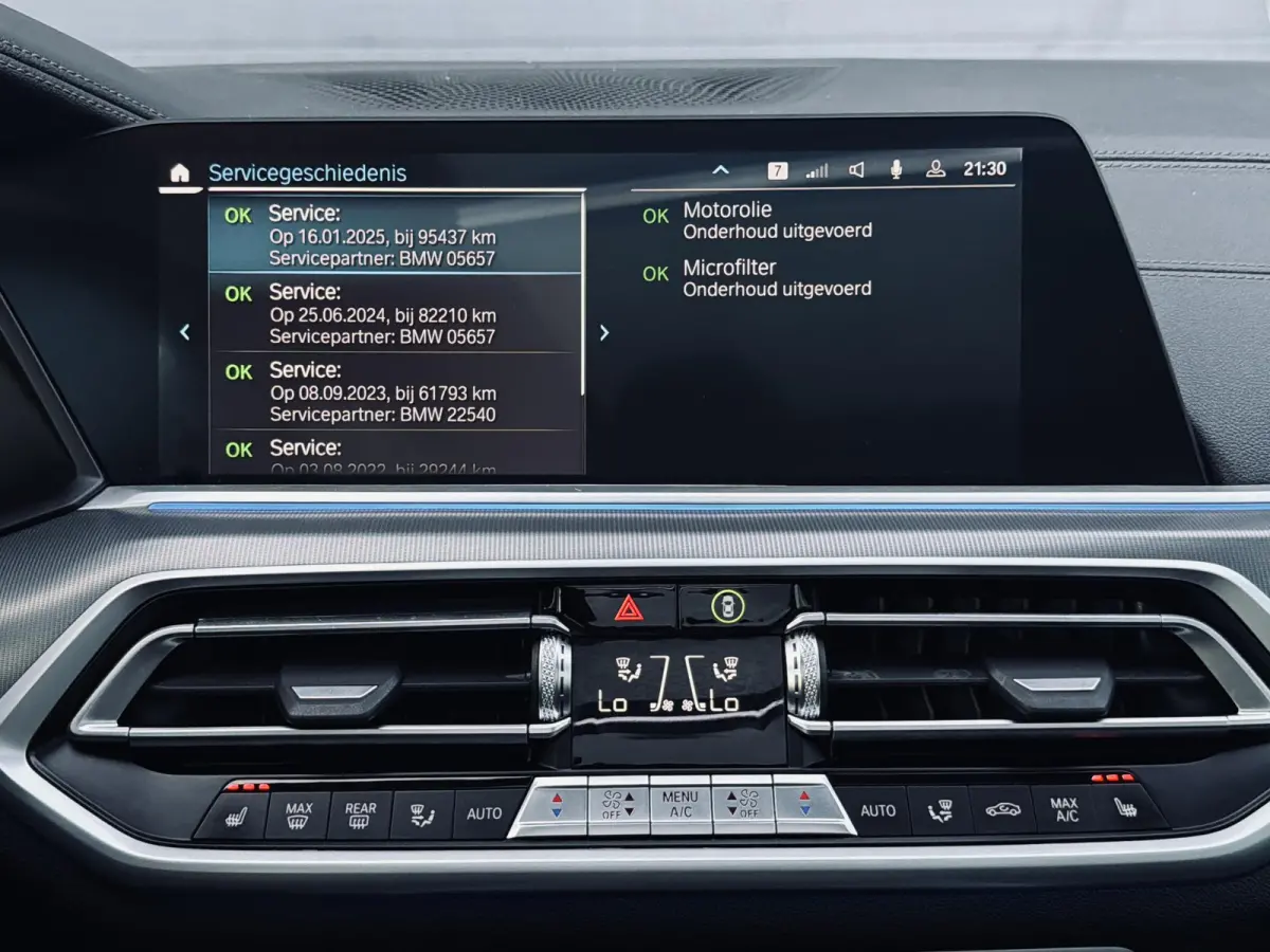 xDrive45e /Pano/Navi/Camera/AppleCarPlay