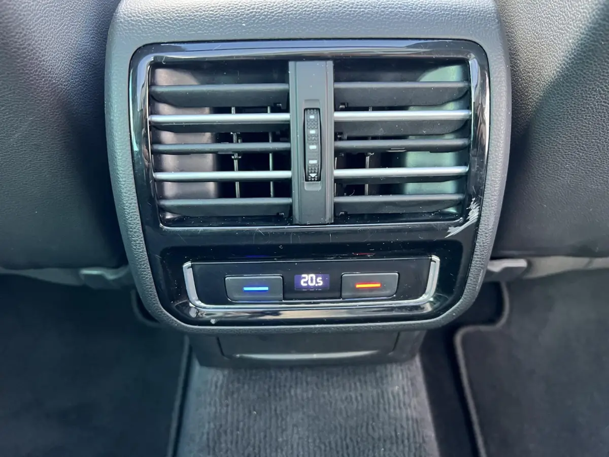 1.4 TSI GTE Connected Series Plus PANO-DAK Trekhaak Stoelverw.