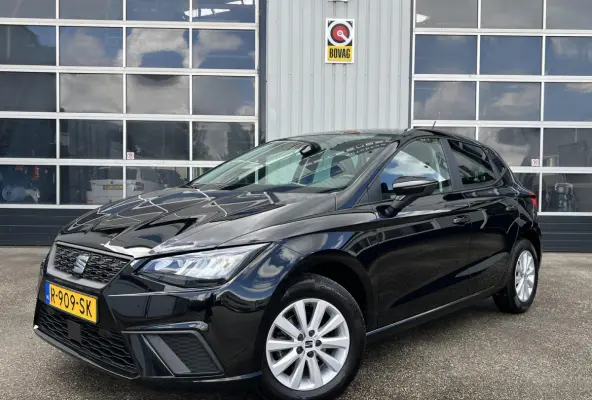 1.0 EcoTSI Style Business Connect Apple CarPlay Stoelverw. PDC Lm velg Navi Virtual Cockpit LED