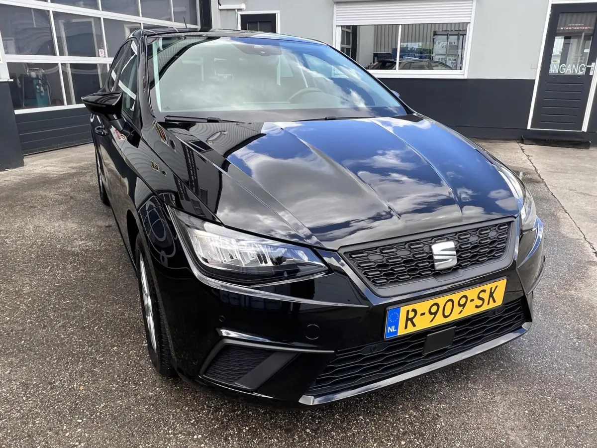 1.0 EcoTSI Style Business Connect Apple CarPlay Stoelverw. PDC Lm velg Navi Virtual Cockpit LED