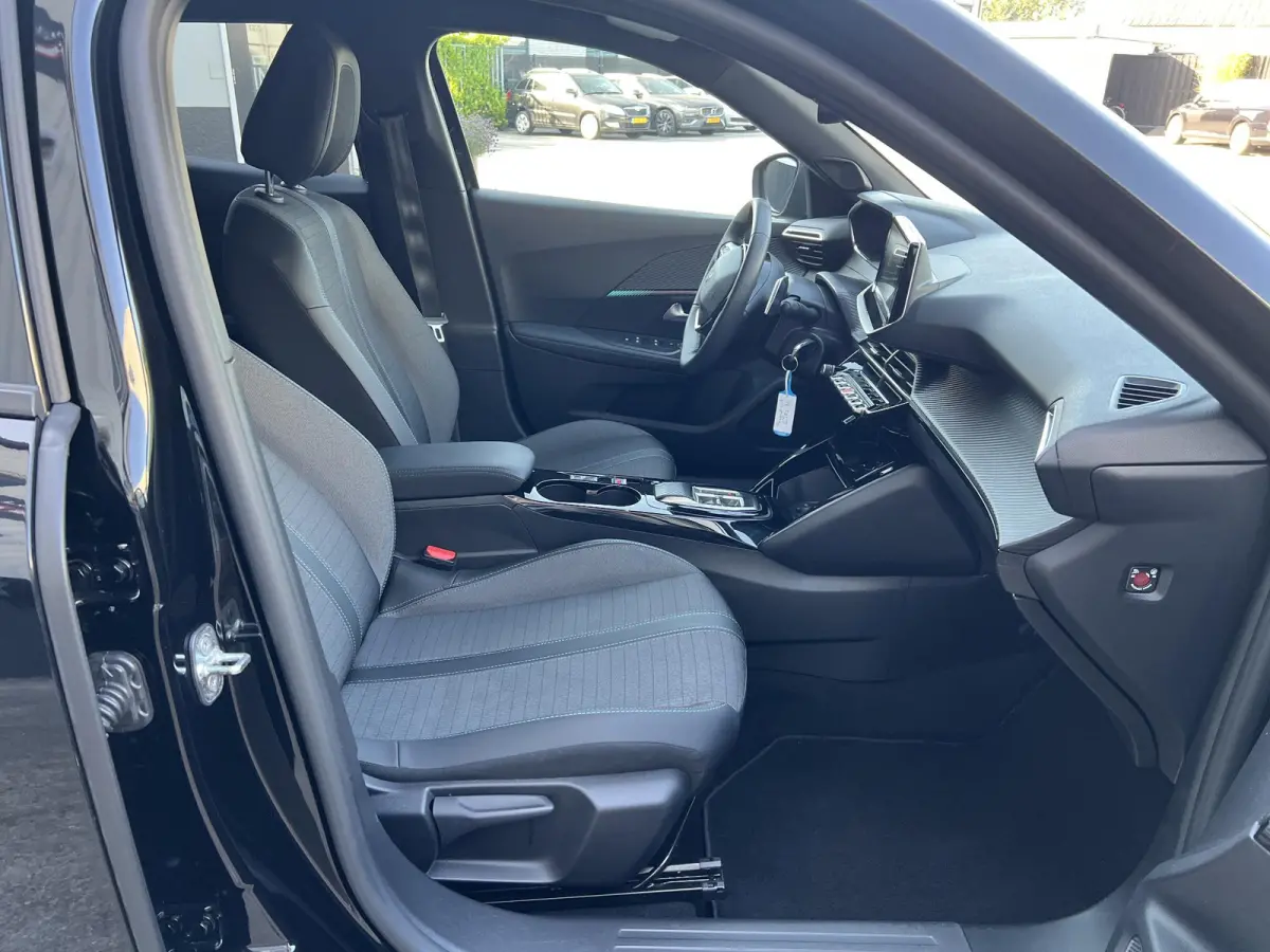 1.2 PureTech Allure Navi Apple Carplay