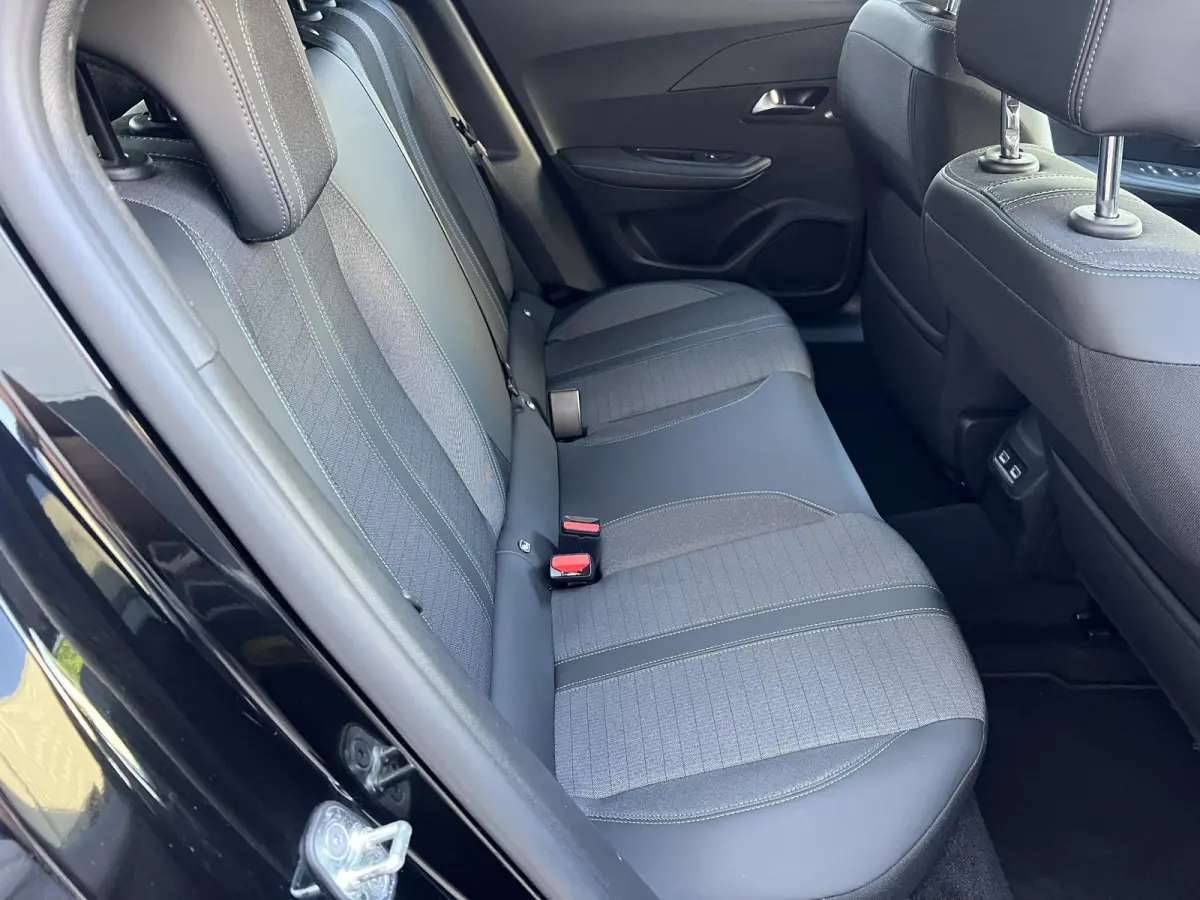1.2 PureTech Allure Navi Apple Carplay