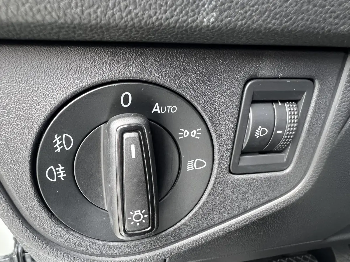 1.0 TSI Highline Business R R-line DSG Automaat