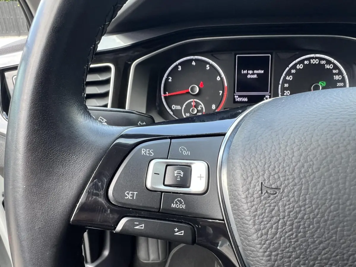 1.0 TSI Highline Business R R-line DSG Automaat
