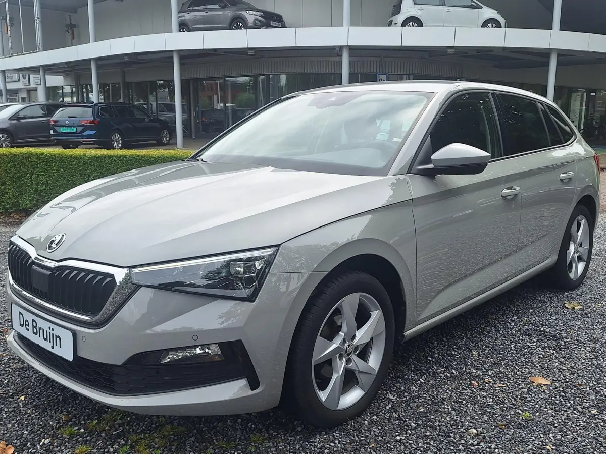 TSI 110pk DSG Sport (Camera,Clima,LM,Keyless)