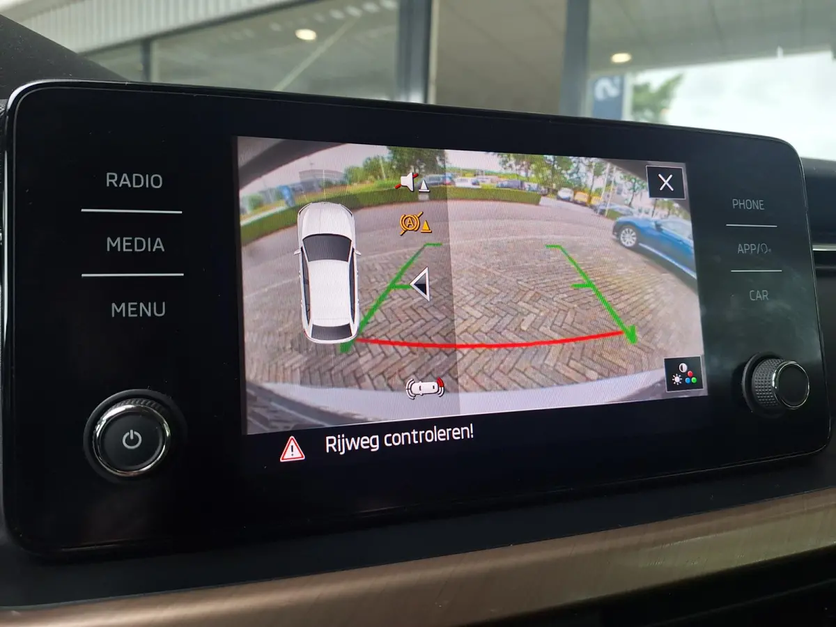TSI 110pk DSG Sport (Camera,Clima,LM,Keyless)