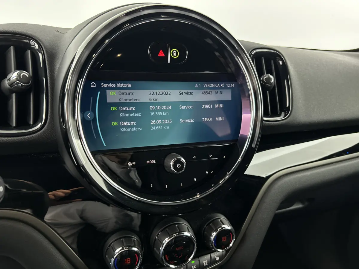 1.5 Cooper Facelift Black Ed Digi.Dashboard/Sportstoel/Camera/Keyless entry