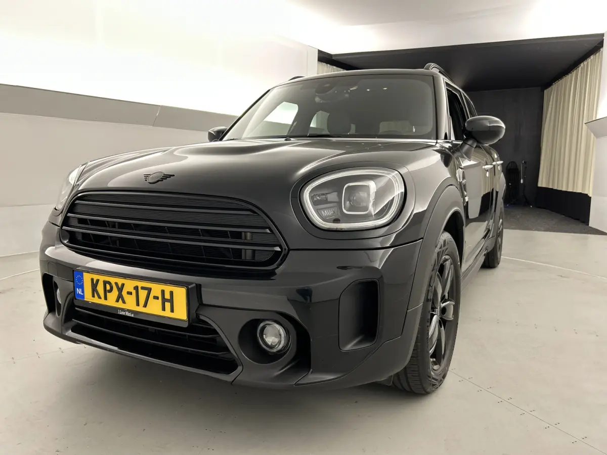 1.5 Cooper Facelift Black Ed Digi.Dashboard/Sportstoel/Camera/Keyless entry