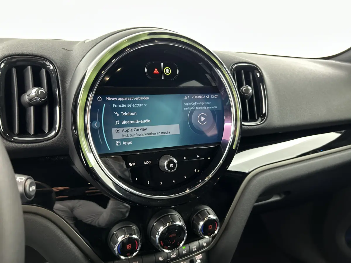 1.5 Cooper Facelift Black Ed Digi.Dashboard/Sportstoel/Camera/Keyless entry