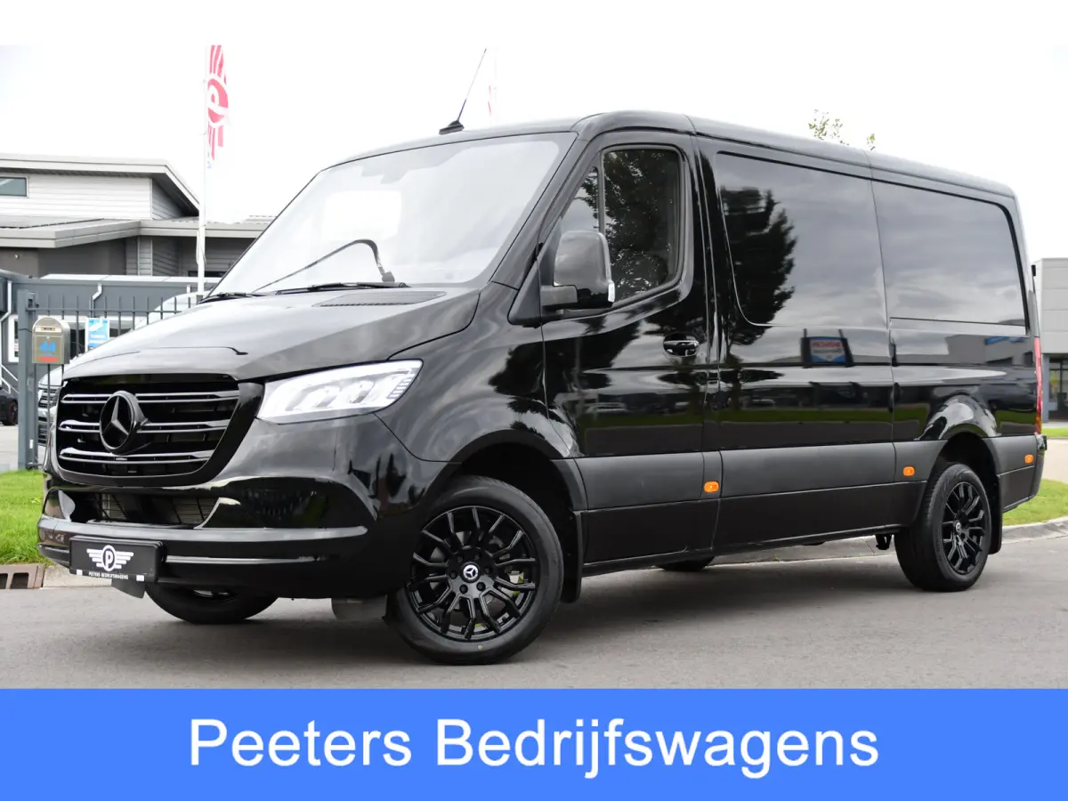 317 1.9 CDI L2H1 RWD Black Edition Camera, Cruise, Carplay, 170pk, Automaat, LED, Multimedia,  Stoelverwarming, UNIEK