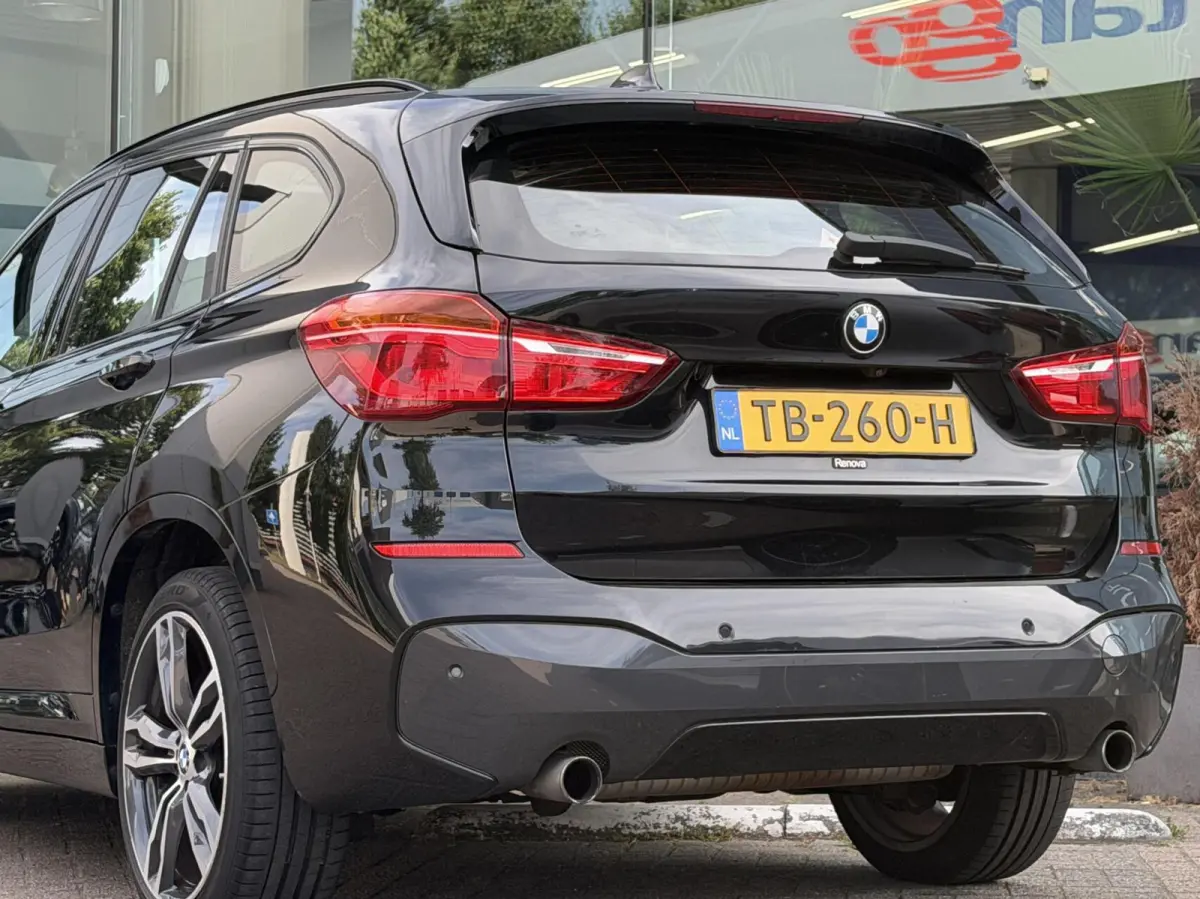 xDrive20i High Executive Automaat 2017 Pano Leder