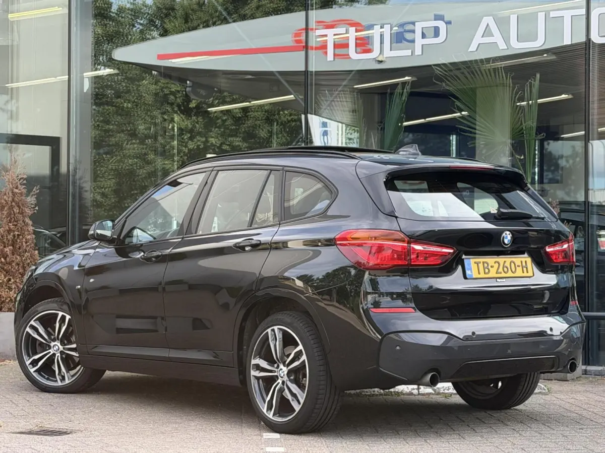 xDrive20i High Executive Automaat 2017 Pano Leder