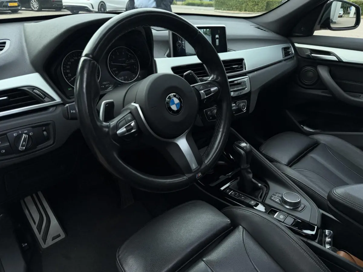 xDrive20i High Executive Automaat 2017 Pano Leder