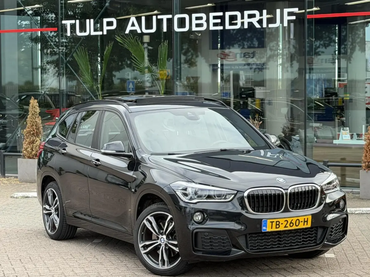 xDrive20i High Executive Automaat 2017 Pano Leder