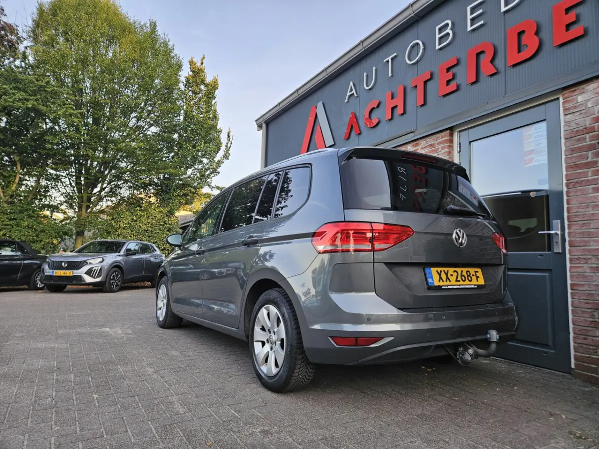 1.0 TSI Comfortline Business Carplay! Trekhaak! Airco/Clima! Cruise Control! Nette Auto!