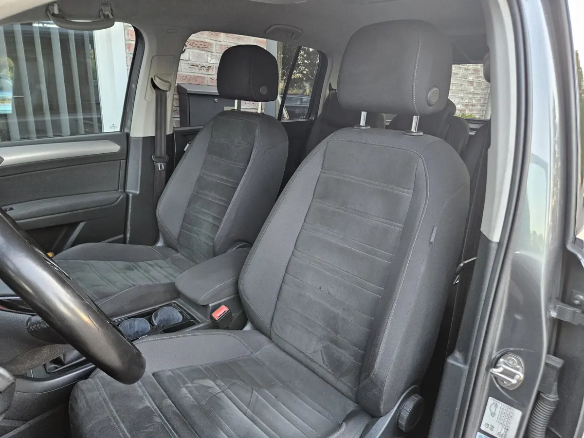 1.0 TSI Comfortline Business Carplay! Trekhaak! Airco/Clima! Cruise Control! Nette Auto!