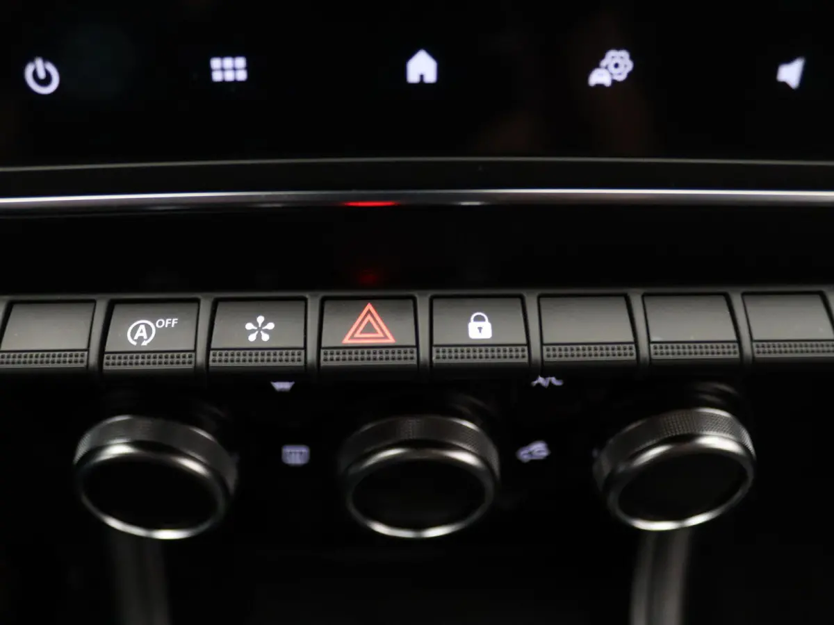 100pk TCe Intens Apple Carplay/Android Auto | Climate