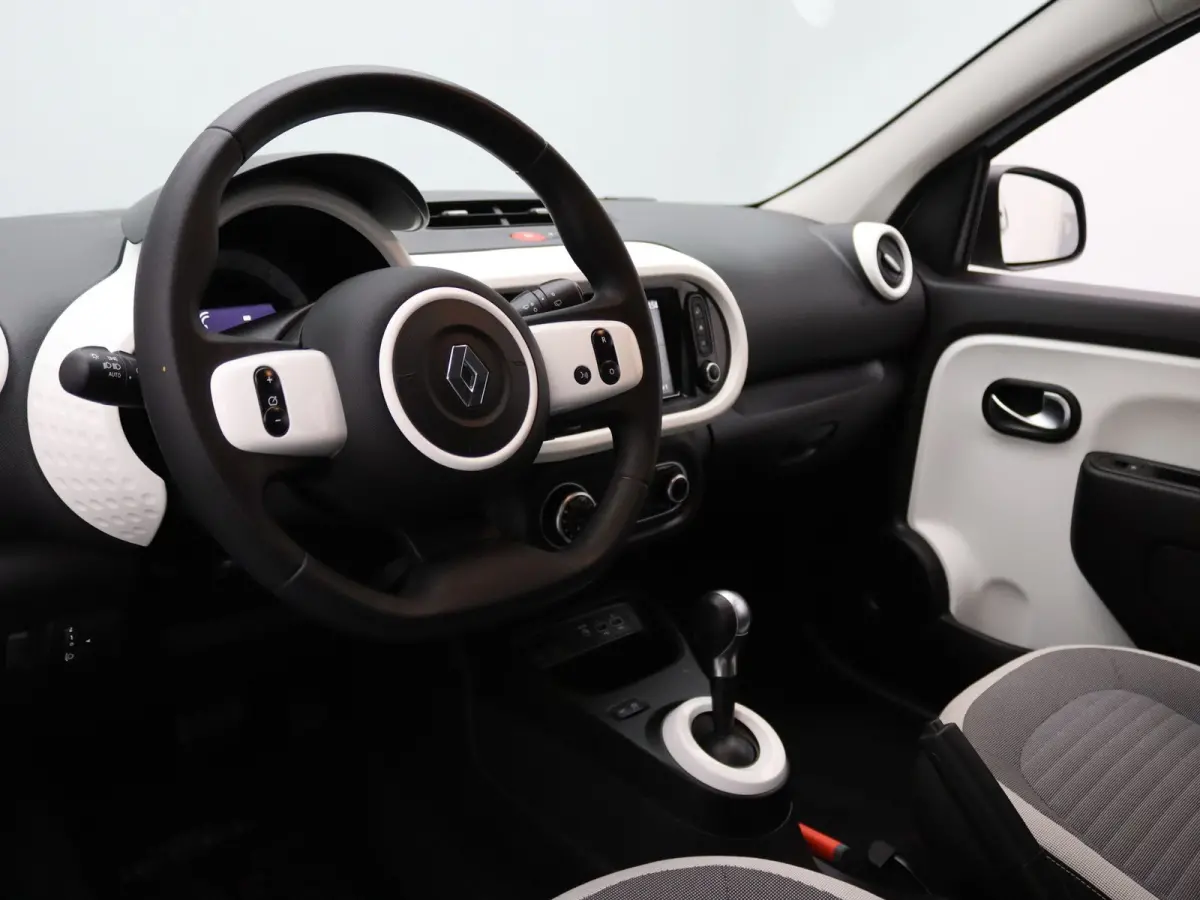 Z.E. R80 E-Tech Equilibre 22 kWh Apple Carplay/Android Auto | Climate