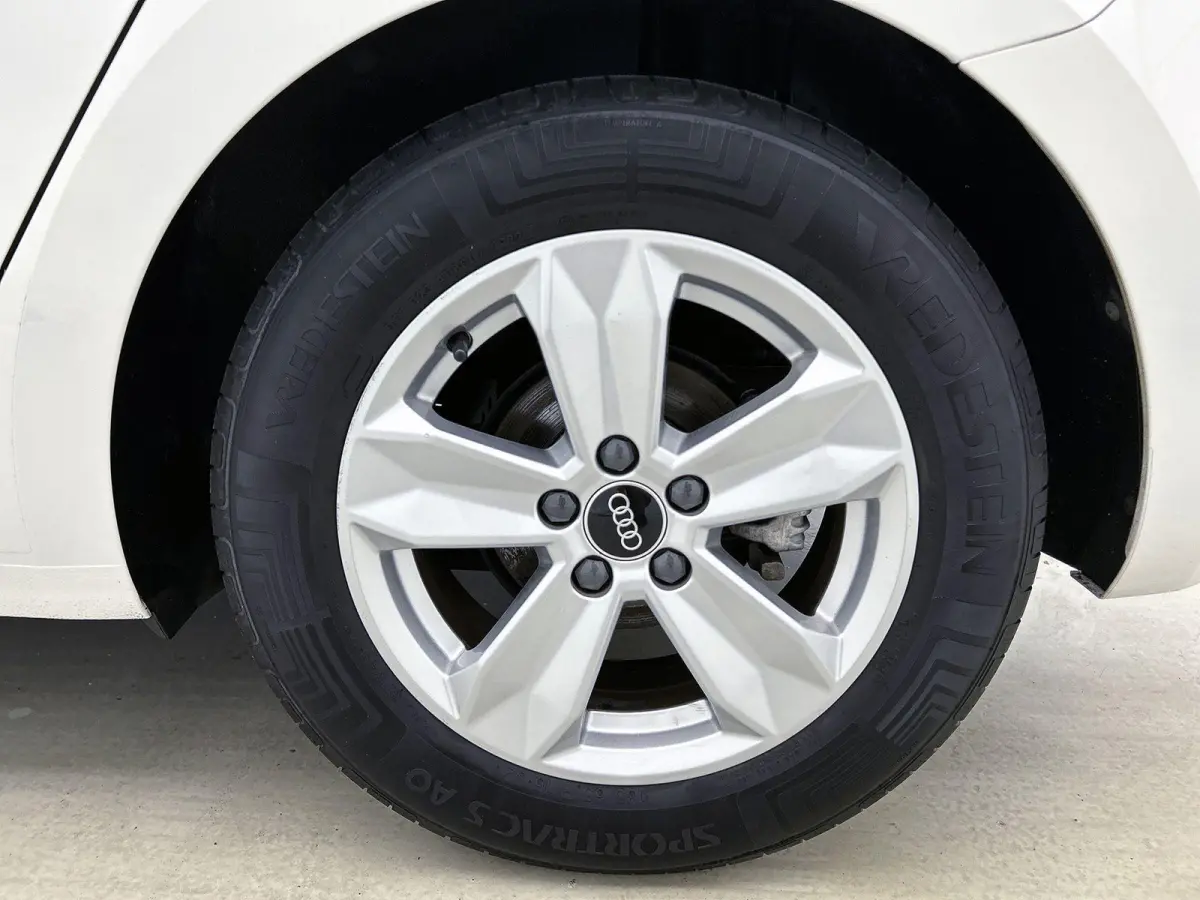 30 TFSI Pro Line
