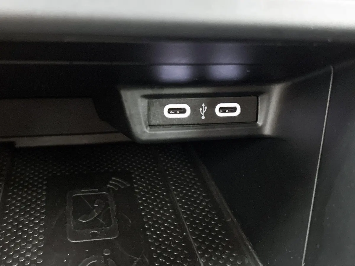 1.0 TSI Life Business
