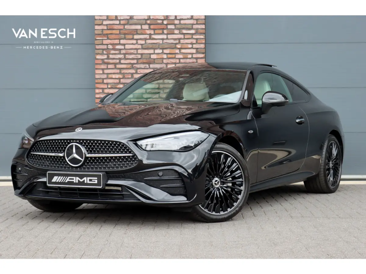 300 e AMG Line | Panoramadak | Distronic | Massage | Stoelventilatie | Digital Light | Verwarmd Stuurwiel | Memory | Keyless Go | Leder |