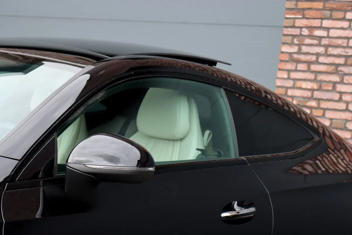 300 e AMG Line | Panoramadak | Distronic | Massage | Stoelventilatie | Digital Light | Verwarmd Stuurwiel | Memory | Keyless Go | Leder |