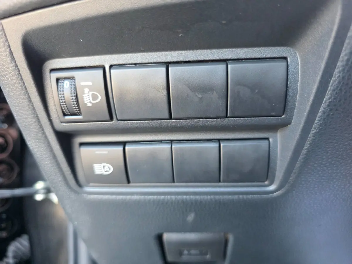 1.5 Hybrid Business Plus | Met o.a. cruise, climate, AppleCarPlay/AndroidAuto, achteruitrijcamera en stoelverwarming!