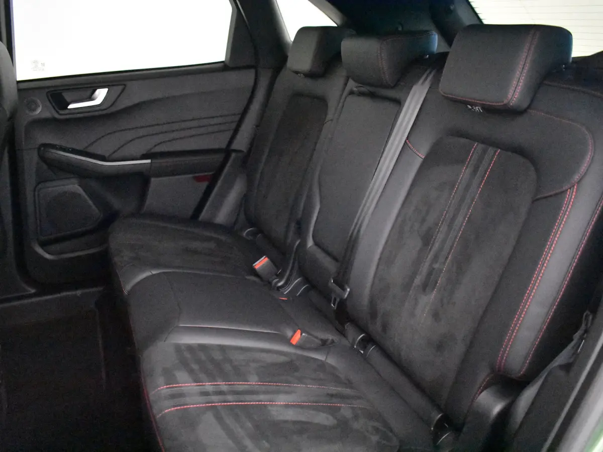 2.5 PHEV ST-Line X 243 PK AUTO | 360gr Camera | Elekt stoel met memory | App connect | Keyless | Dodehoek | Parkeer assistent | Stoel/stuur verwarming | Navi | Led | DAB | 18"LMV