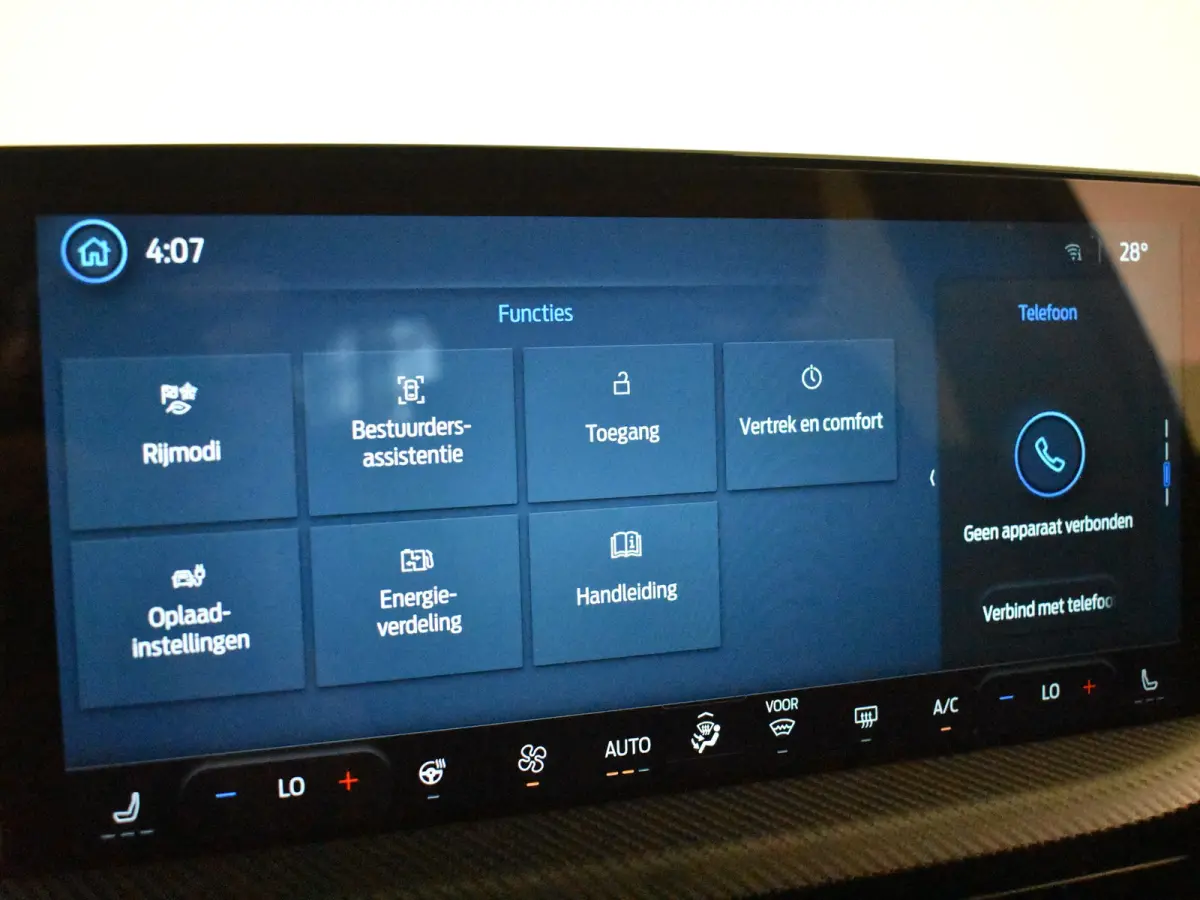2.5 PHEV ST-Line X 243 PK AUTO | 360gr Camera | Elekt stoel met memory | App connect | Keyless | Dodehoek | Parkeer assistent | Stoel/stuur verwarming | Navi | Led | DAB | 18"LMV