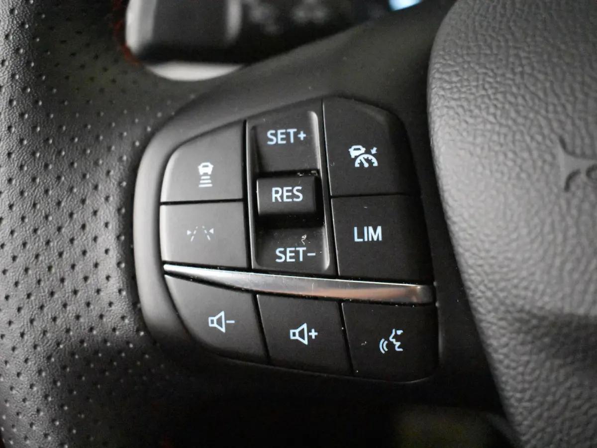 2.5 PHEV ST-Line X 243 PK AUTO | 360gr Camera | Elekt stoel met memory | App connect | Keyless | Dodehoek | Parkeer assistent | Stoel/stuur verwarming | Navi | Led | DAB | 18"LMV