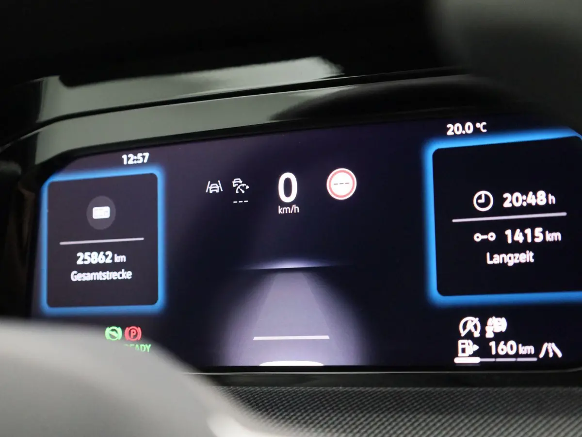1.5 eTSI R-Line Edition 150 PK| Stoelverwarming | Stuurwielverwarming | Achteruitrijcamera | Parkeersensoren | APple Carplay Draadloos | Sfeerverlichting