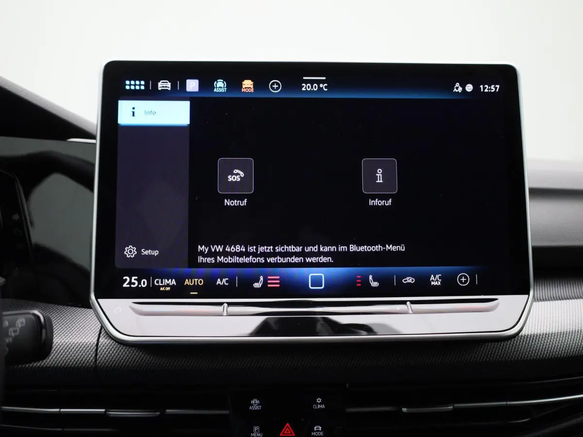 1.5 eTSI R-Line Edition 150 PK| Stoelverwarming | Stuurwielverwarming | Achteruitrijcamera | Parkeersensoren | APple Carplay Draadloos | Sfeerverlichting